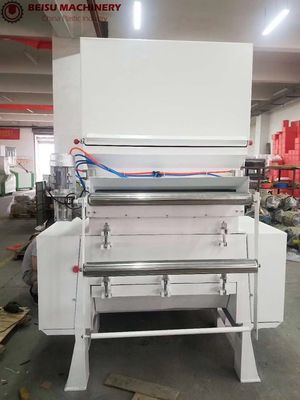 Custom Screen Mesh Plastic Auxiliary Machine PVC / PE Pipe Crushing Grinding Machine