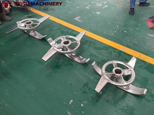 Integrally Cast Design Plastic Machine Parts PVC / PE / PP Mixer Blade