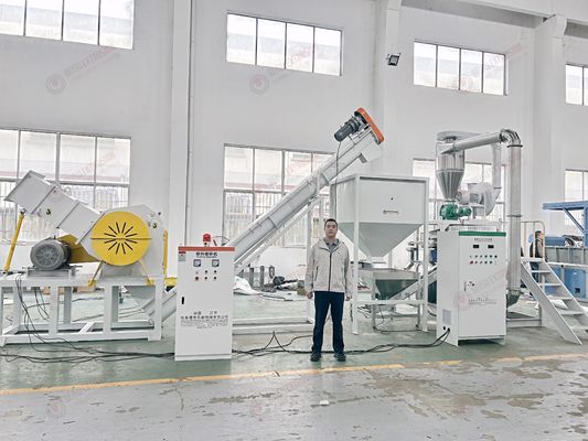 1000kg/saat plastik öğütme için çift soğutma sistemi olan otomatik PVC pulverizer makinesi