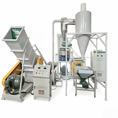 SPC PVC WPC zemin tahtası üretimi için plastik kırıcı tozlama makinesi